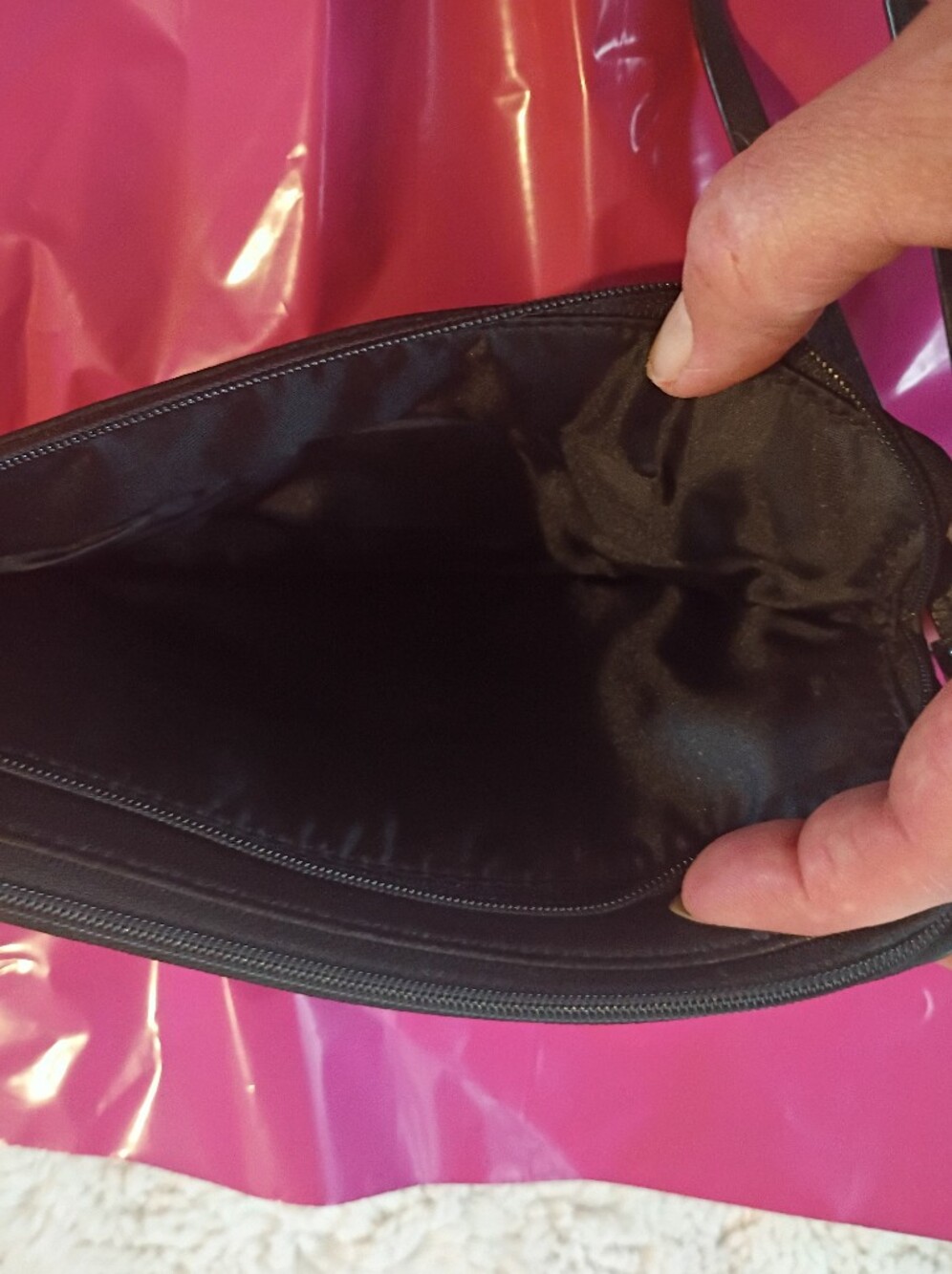 Coach Daisy Triple Zip Wristlet NOWT - Picture 8 of 10